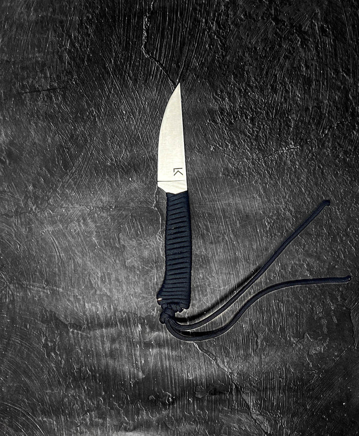 Outdoor Hiking Utility Paracord EDC Knife - Blackout