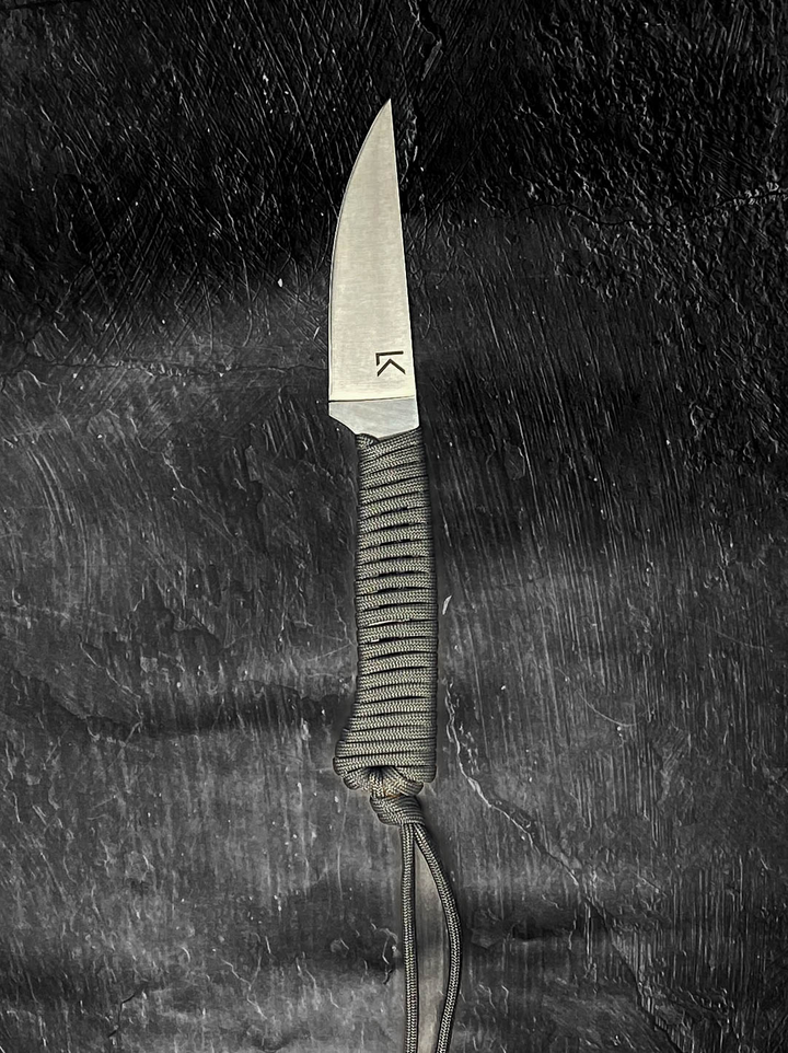 Outdoor Hiking Utility Paracord EDC Knife - Charcoal