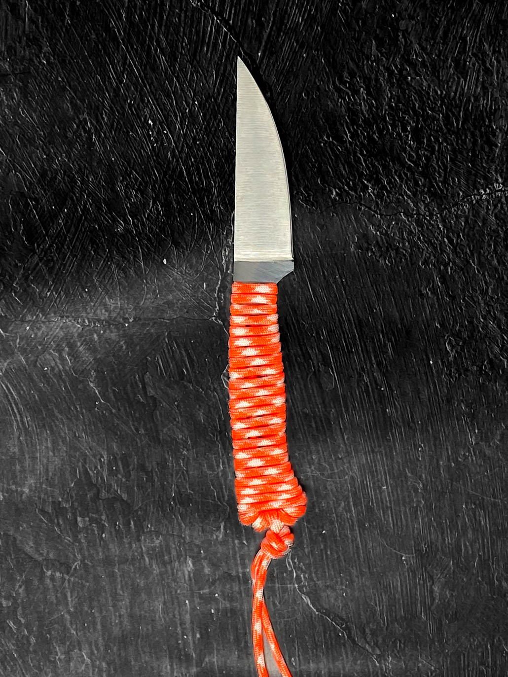 Outdoor Hiking Utility Paracord EDC Knife - Creamsicle