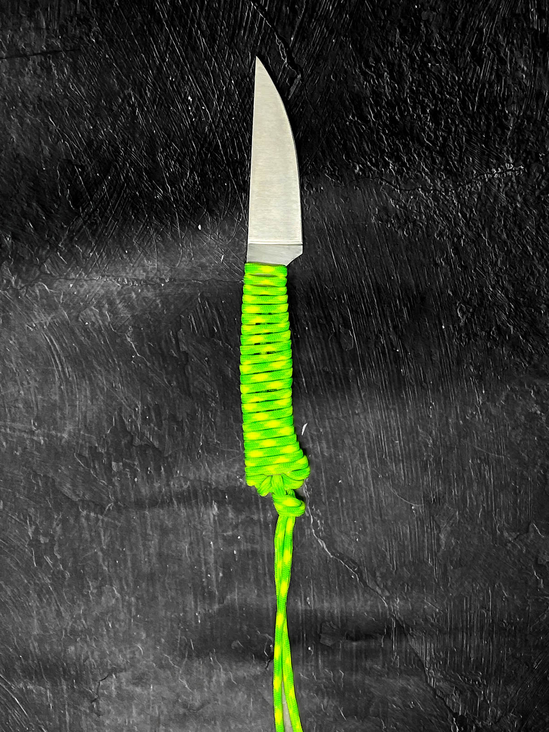 Outdoor Hiking Utility Paracord EDC Knife - Neon Glow