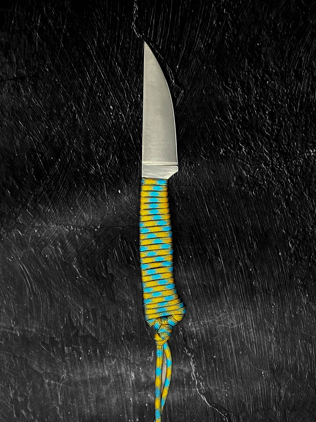 Outdoor Hiking Utility Paracord EDC Knife - Swede