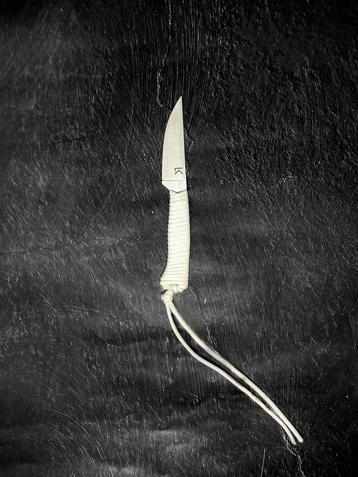 Outdoor Hiking Utility Paracord EDC Knife - White Out