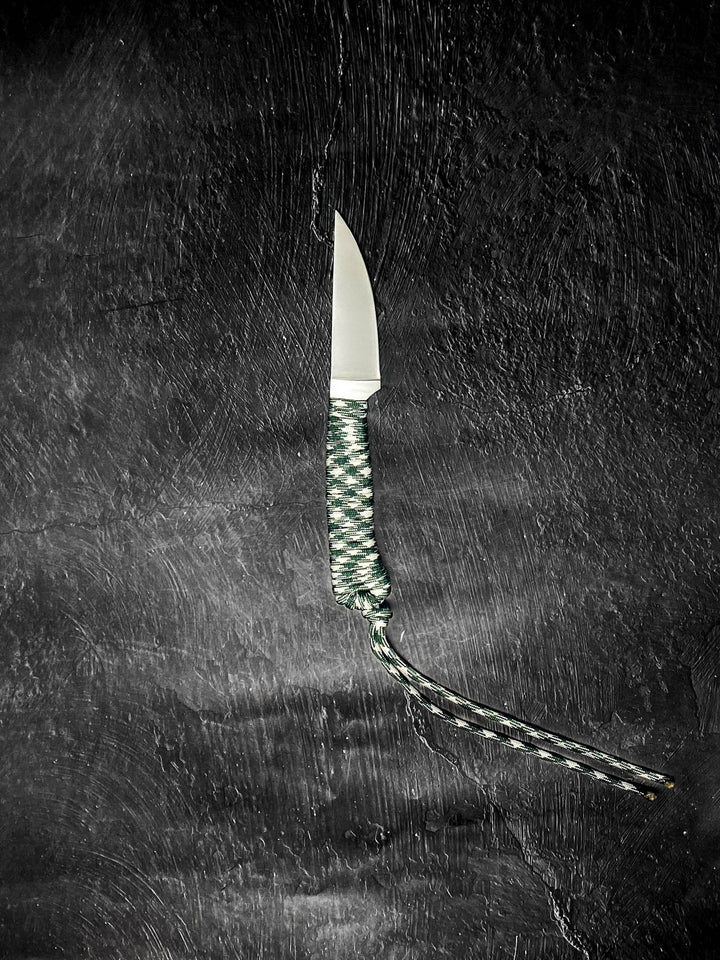 Outdoor Hiking Utility Paracord EDC Knife - Wintergreen